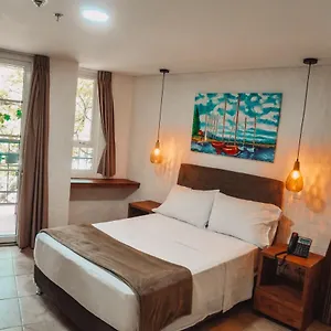 Casa Del Hidalgo Centenario Cali